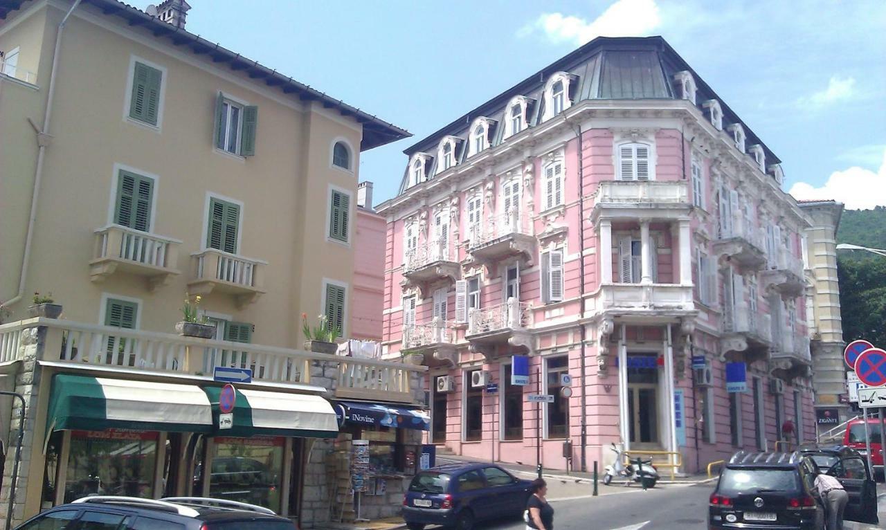 Apartment Greenhouse Opatija Eksteriør billede